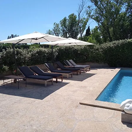 Mazet Des Artistes Holiday home *